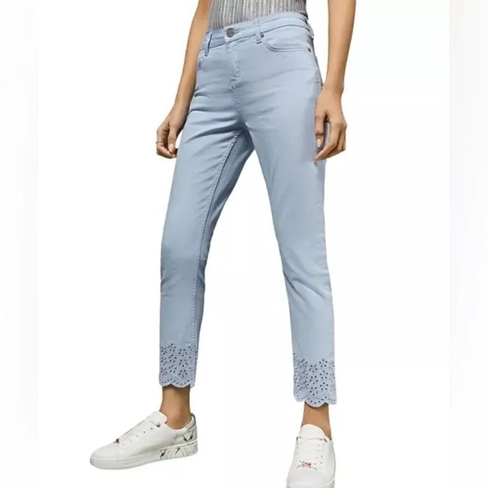 Ted Baker Nellsi Slim-Leg Embroidered-Hem Jeans in Light Blue Size 32